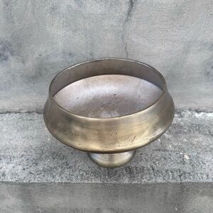 Elegant Gold Decorative Bowl